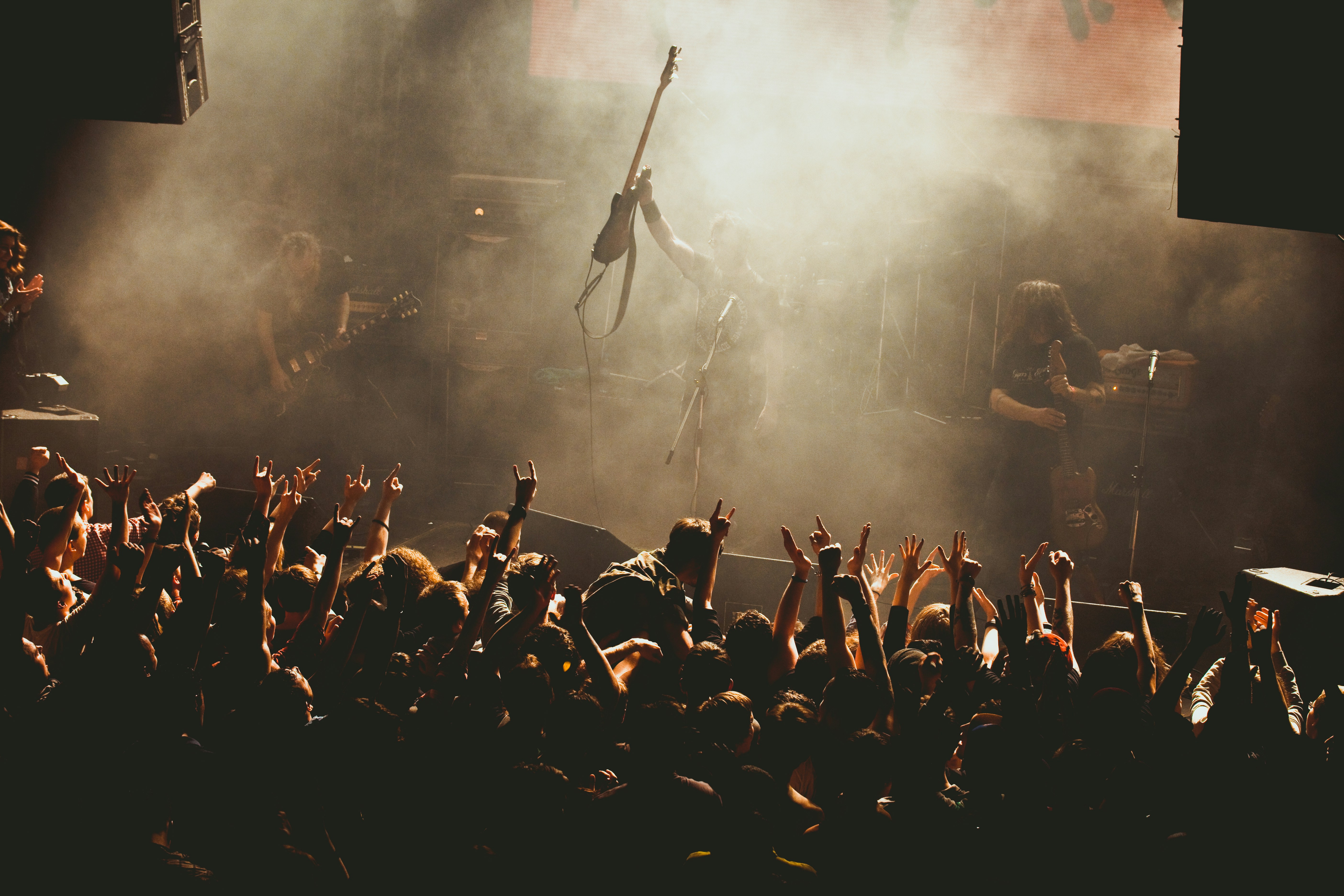 Bring Me The Horizon: carreira, músicas e a intensidade de shows que não seguem regra
