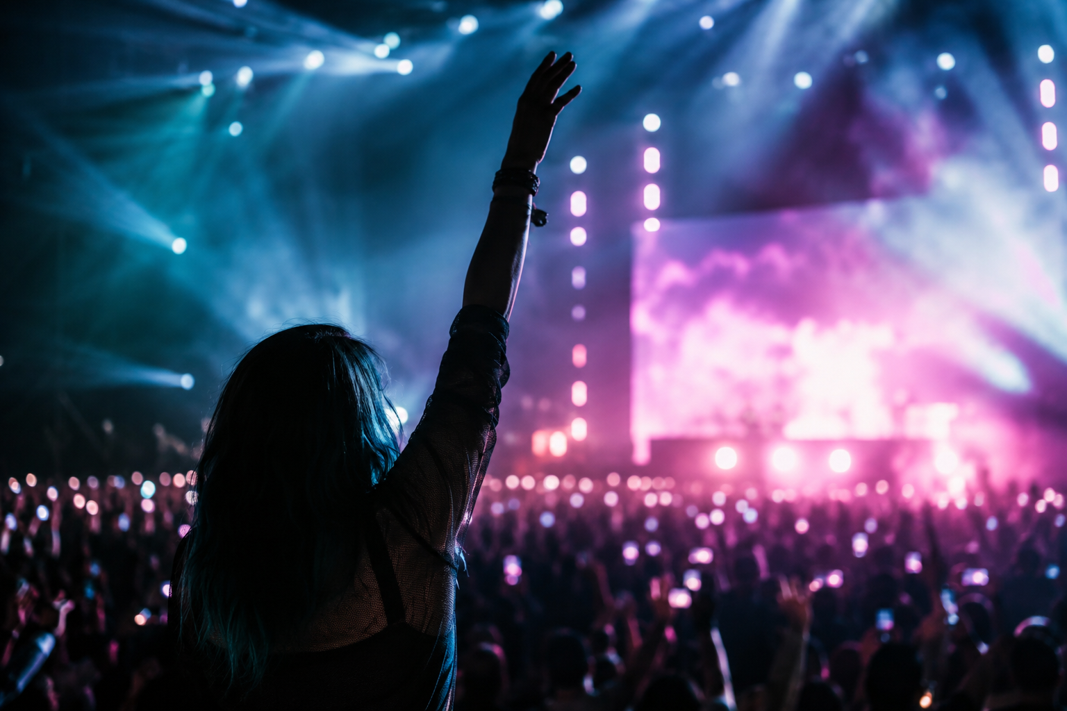 Halsey: shows, ingressos e a presença de uma artista que transforma o palco